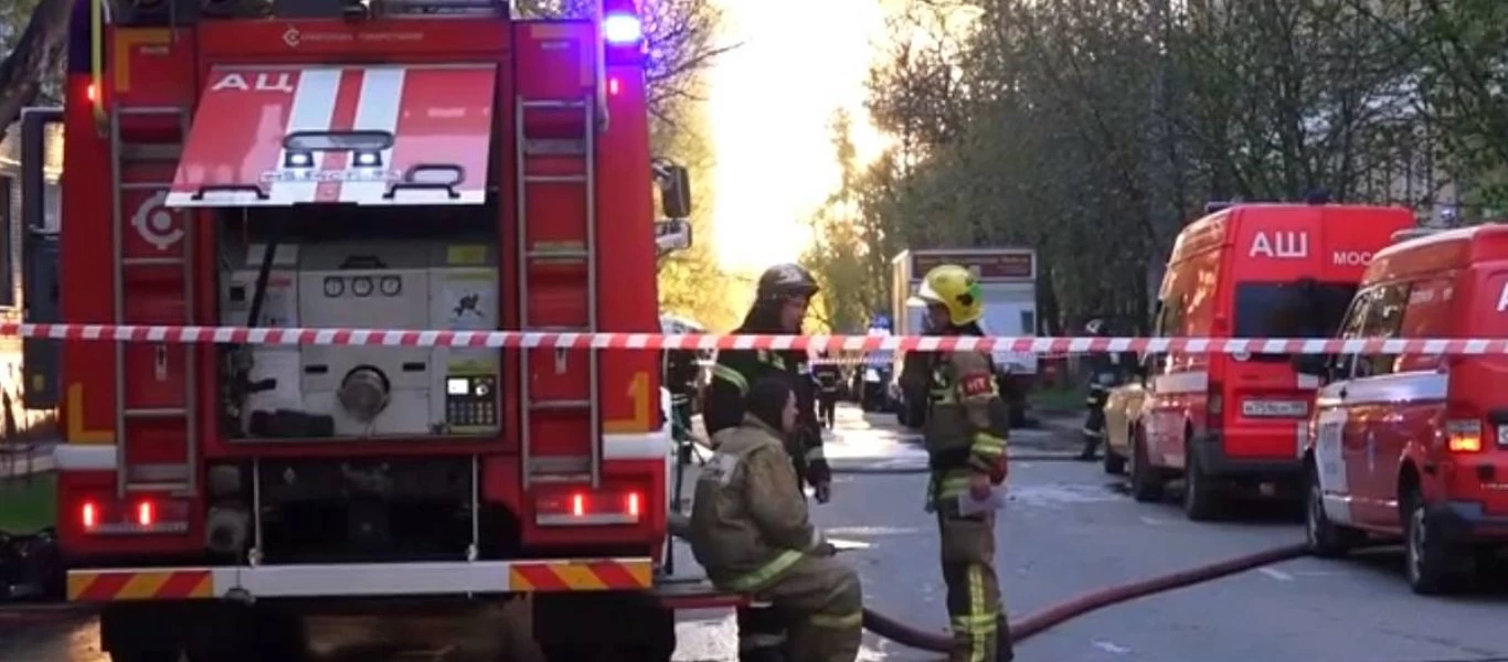 Μεγάλη φωτιά σε εργαστήριο μετάλλων στην Μόσχα - 4 νεκροί ο απολογισμός